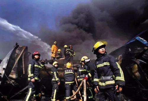 消防战士爆料新闻内容,火场背后的生死瞬间 第3张 消防战士爆料新闻内容,火场背后的生死瞬间 第3张