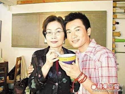 苏有朋爆料父亲离婚视频,揭秘娱乐圈背后的家庭纠葛 第3张 苏有朋爆料父亲离婚视频,揭秘娱乐圈背后的家庭纠葛 第3张