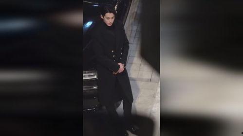 娱乐圈八卦爆料吃瓜合集,明星幕后故事大揭秘 第3张 娱乐圈八卦爆料吃瓜合集,明星幕后故事大揭秘 第3张