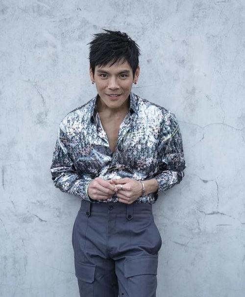 向佐最新爆料图片高清,高清图片揭秘幕后故事  第2张