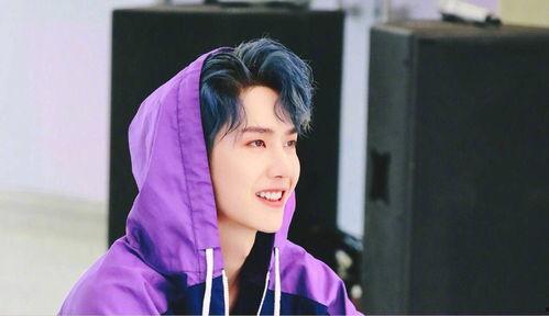 吴倩娱乐爆料视频最新消息,最新消息揭秘娱乐圈幕后真相  第3张