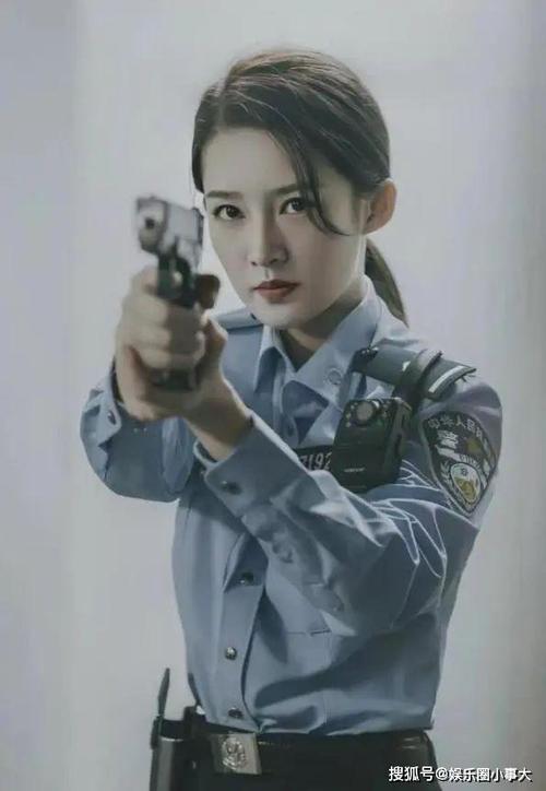 满甜吃瓜小说免费阅读,揭秘娱乐圈背后的甜蜜秘密  第2张